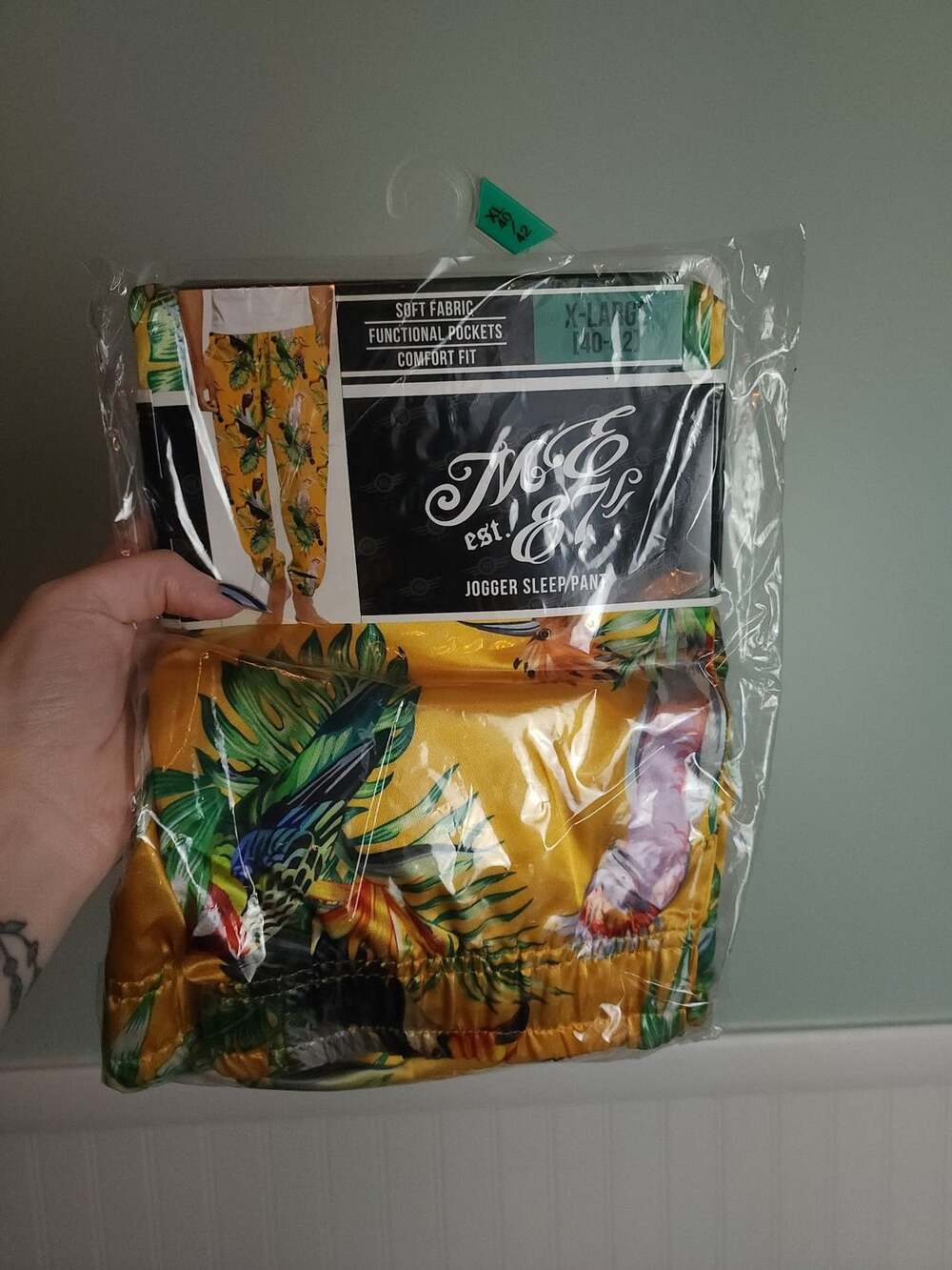 Resort PajamasMad Engine ME Est. 87 Tropical Bird Print Jogger Sleep Pants